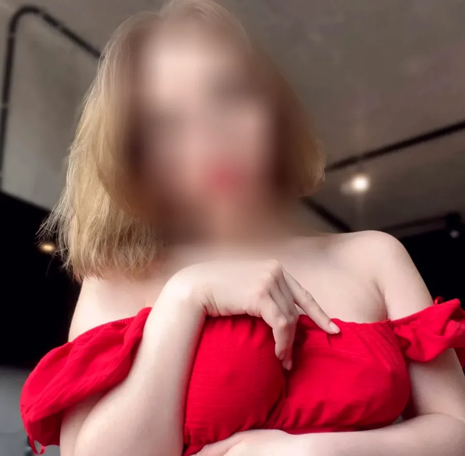 Alena, 20