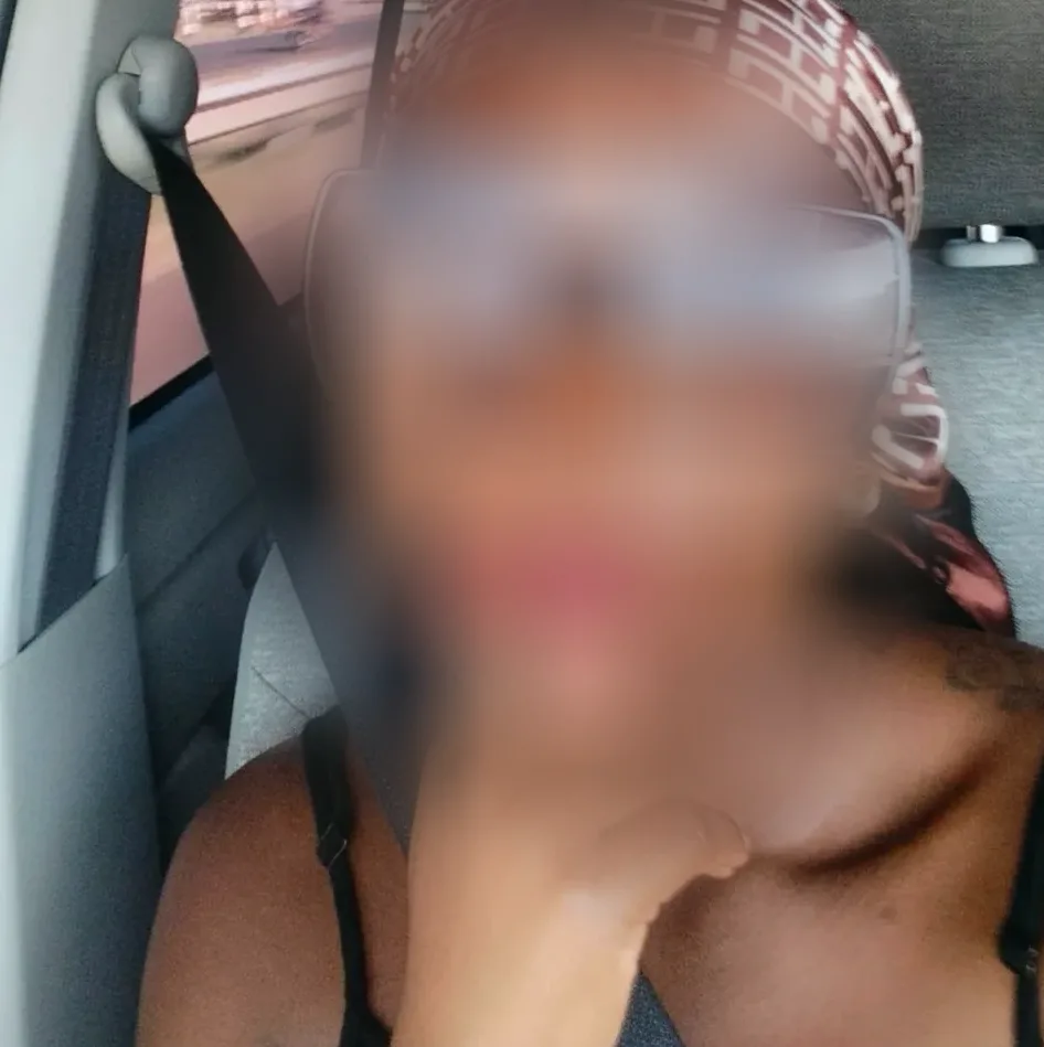 Denise, 29