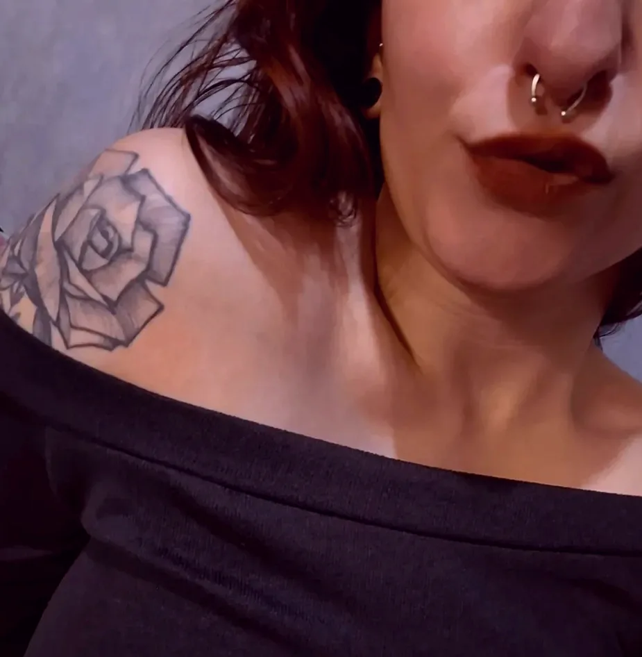 Diana, 34