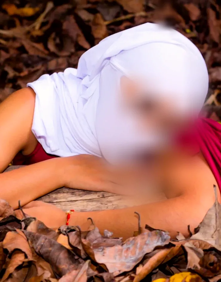Fabienne, 26