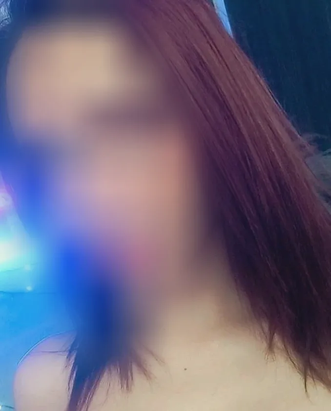 Hanna, 21